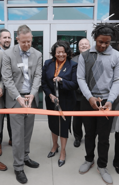 ribboncutinsta-daytec